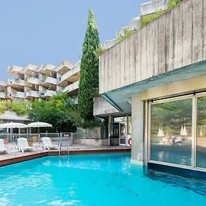 *** Hotel Sowell Family Le Vallon France