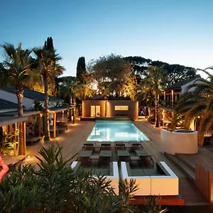 ***** Hotel Cosy, & France