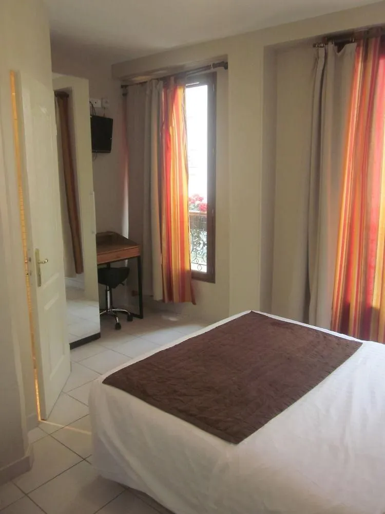 Hotel Paris Lecluse