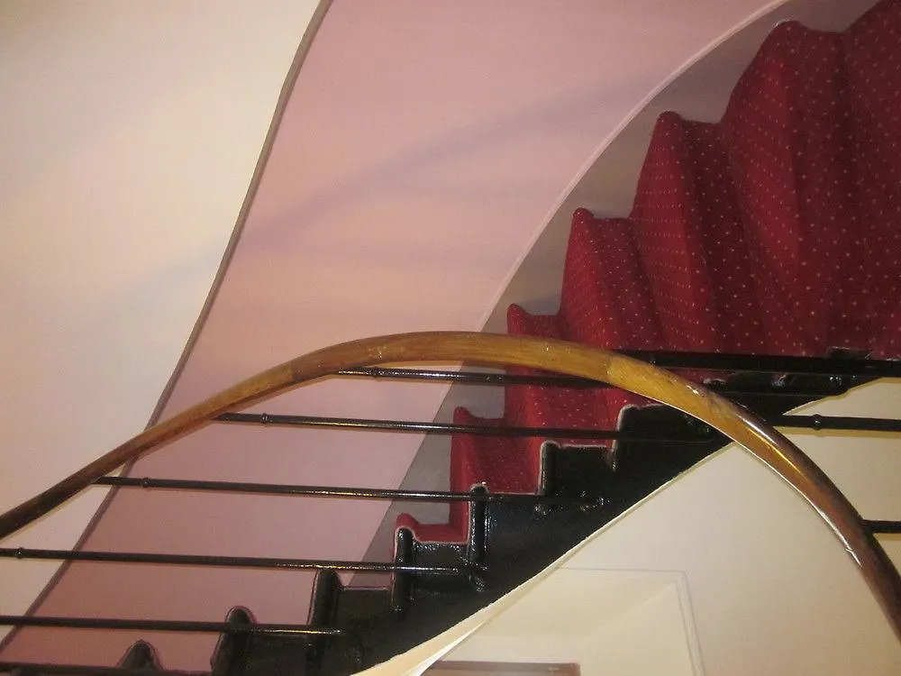 Hotel Paris Lecluse Francia